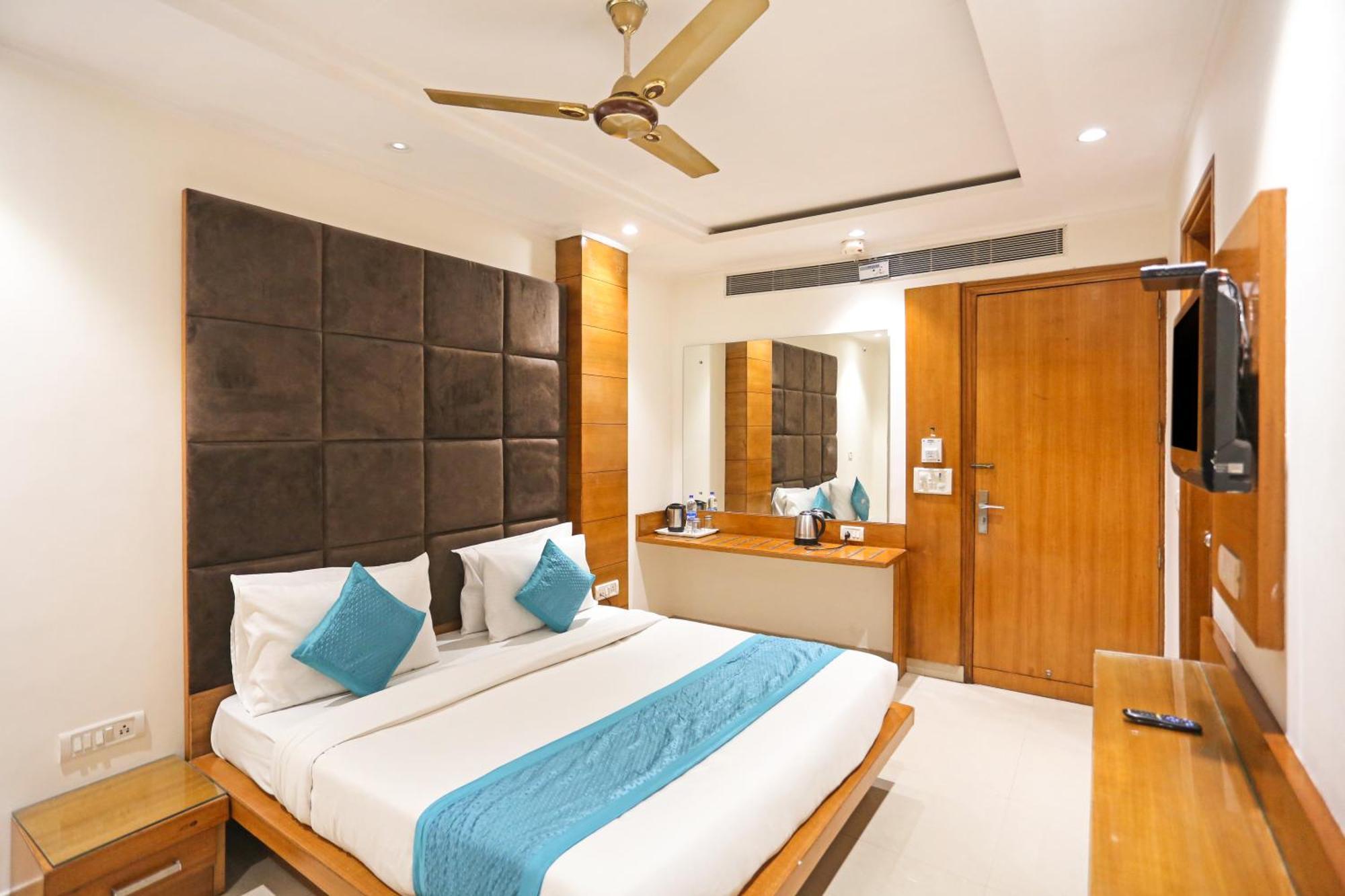 Hotel Silky Palace Near Igi Airportt New Delhi Exterior foto