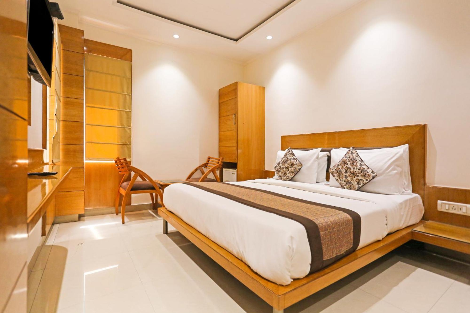 Hotel Silky Palace Near Igi Airportt New Delhi Exterior foto
