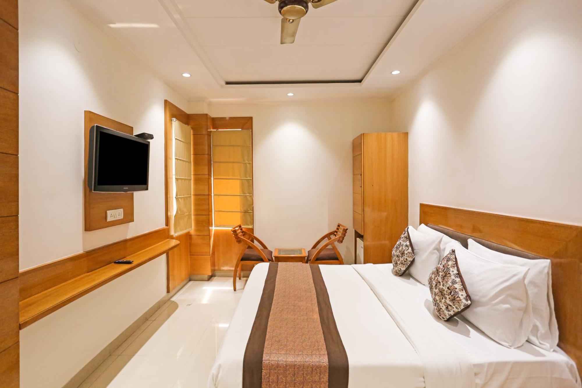 Hotel Silky Palace Near Igi Airportt New Delhi Exterior foto