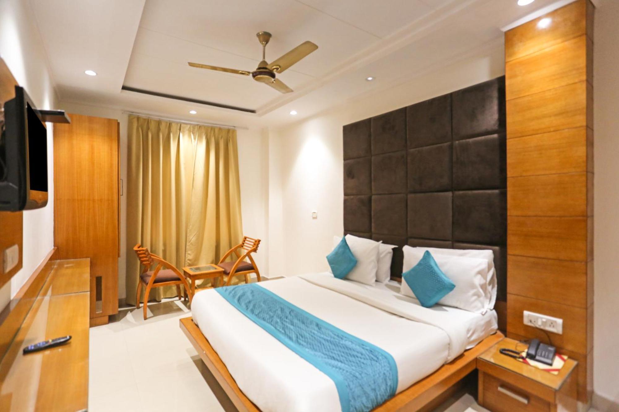 Hotel Silky Palace Near Igi Airportt New Delhi Exterior foto