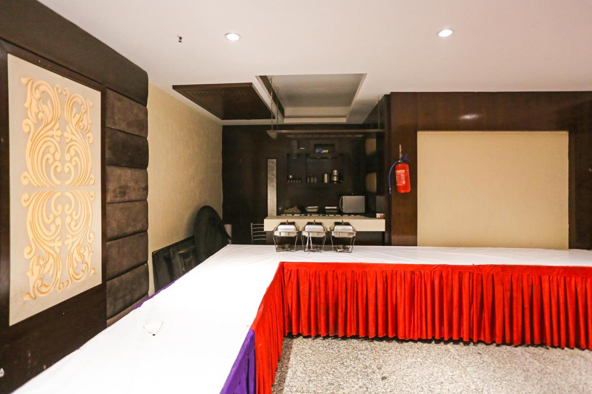 Hotel Silky Palace Near Igi Airportt New Delhi Exterior foto