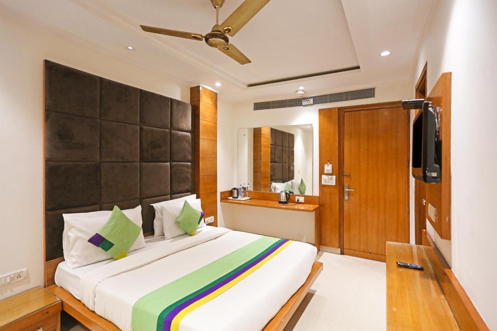 Hotel Silky Palace Near Igi Airportt New Delhi Exterior foto