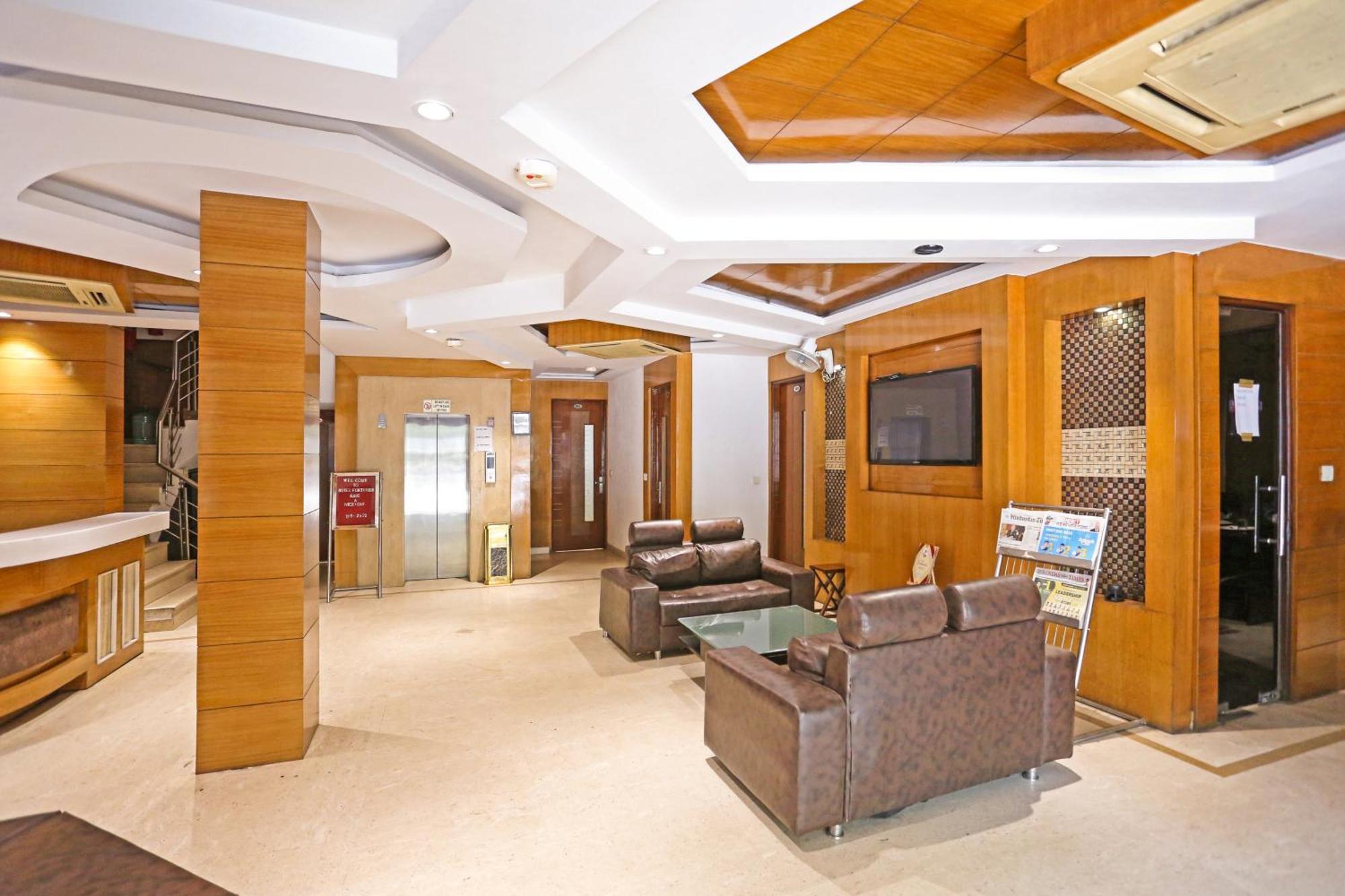 Hotel Silky Palace Near Igi Airportt New Delhi Exterior foto