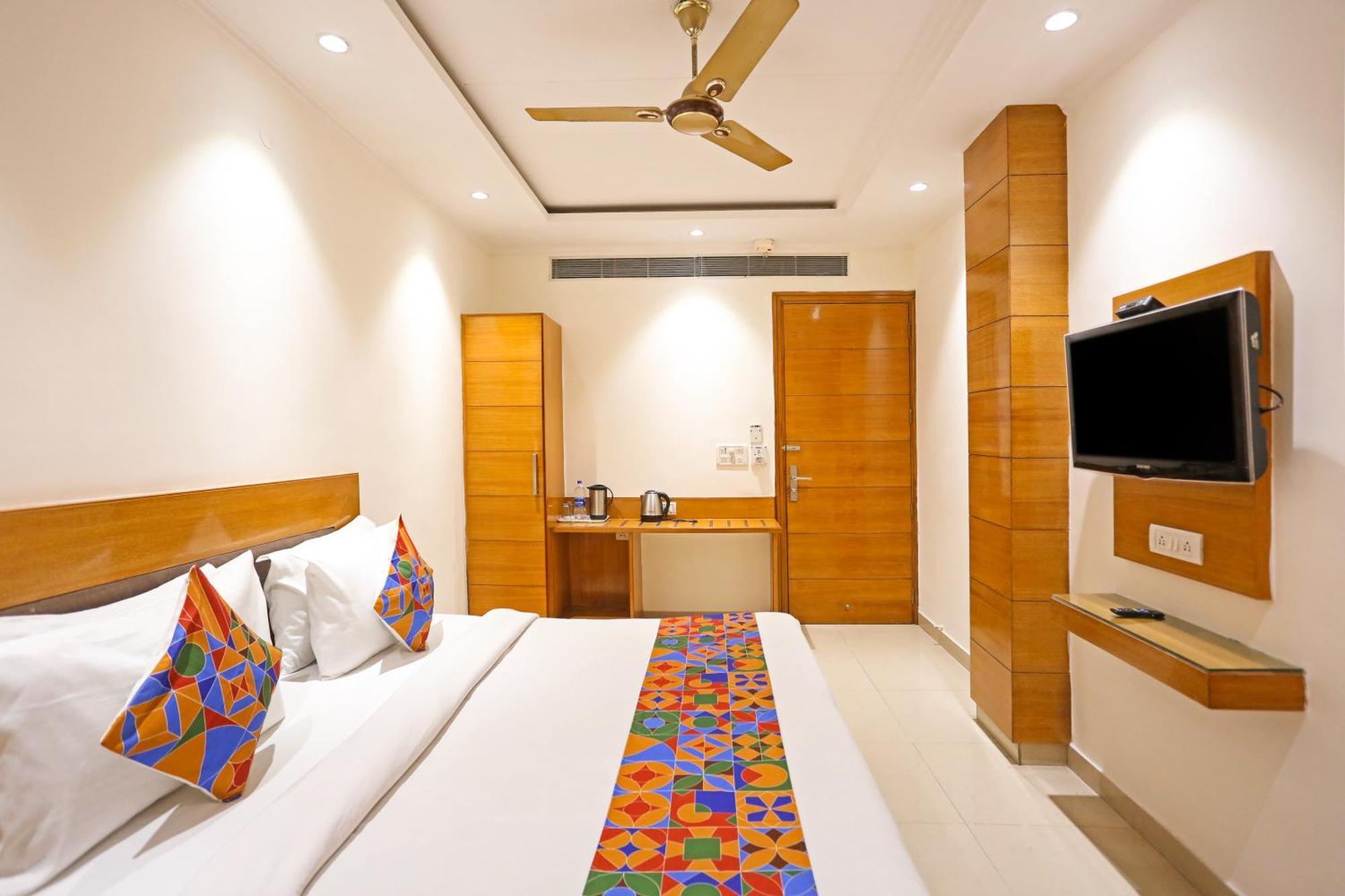 Hotel Silky Palace Near Igi Airportt New Delhi Exterior foto