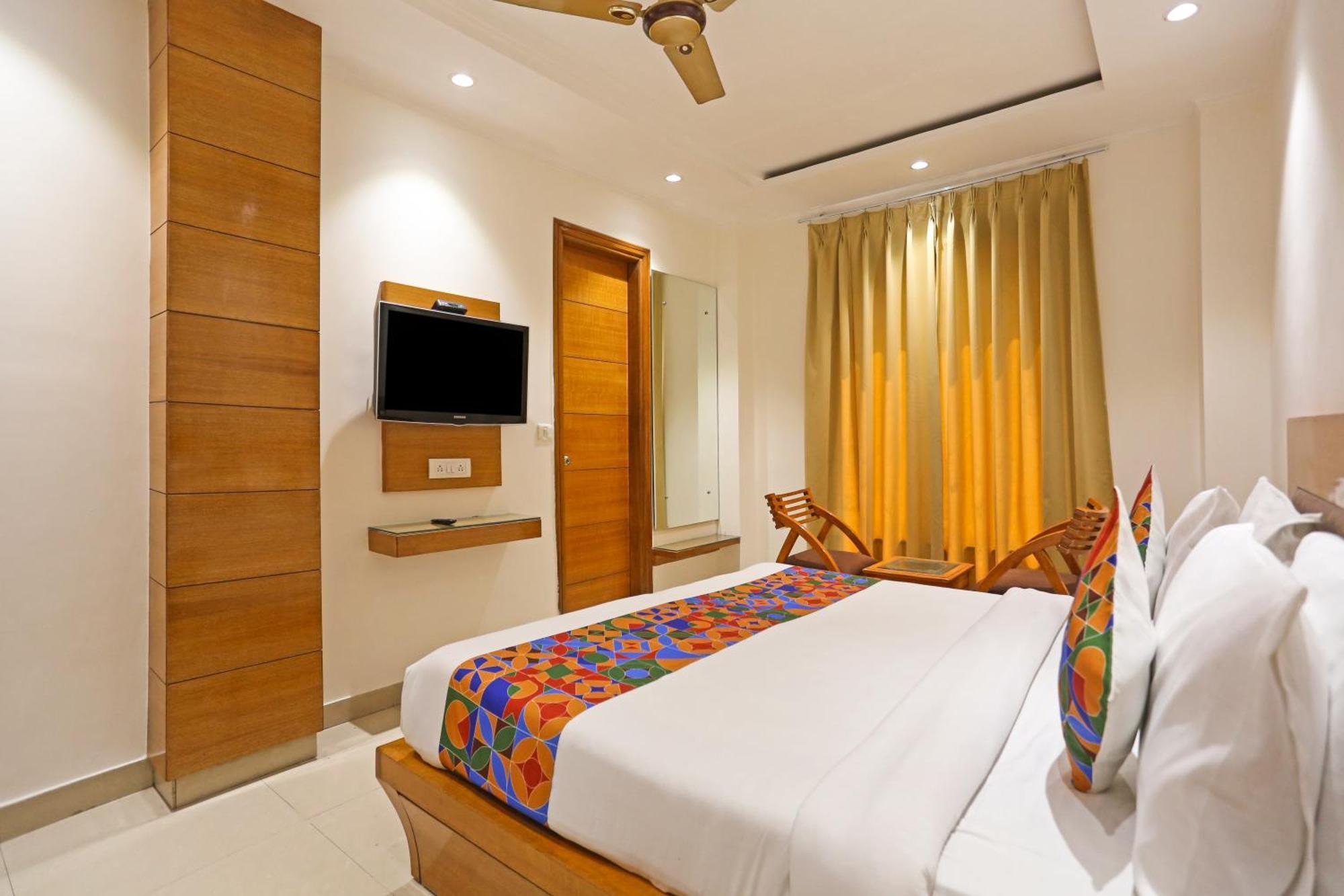 Hotel Silky Palace Near Igi Airportt New Delhi Exterior foto