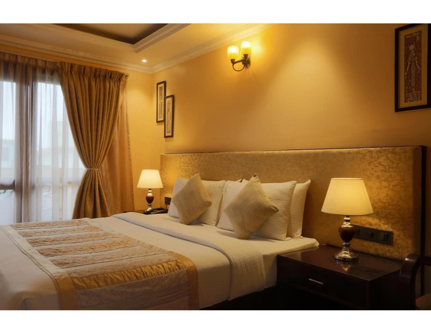 Hotel Silky Palace Near Igi Airportt New Delhi Exterior foto