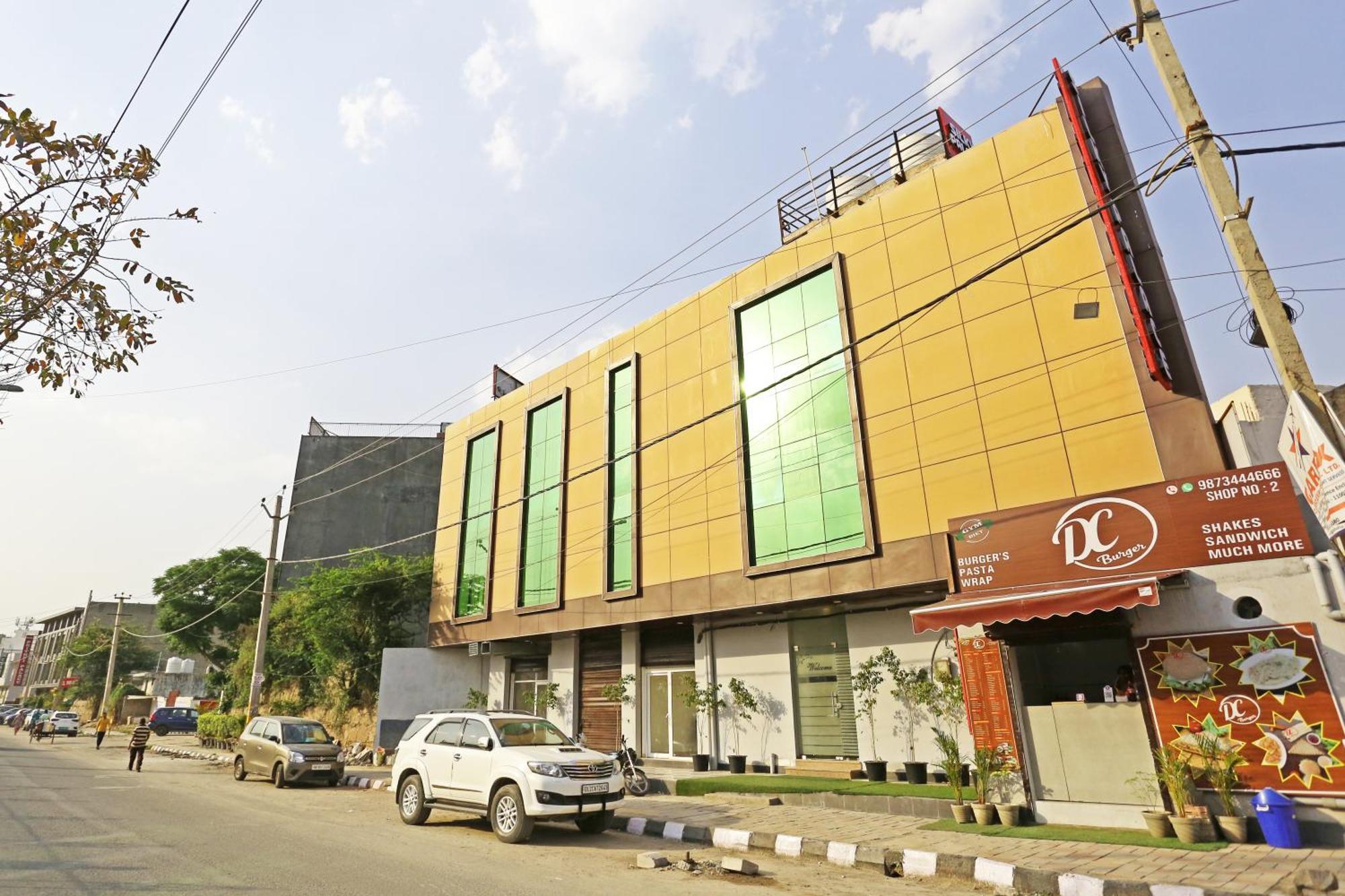 Hotel Silky Palace Near Igi Airportt New Delhi Exterior foto